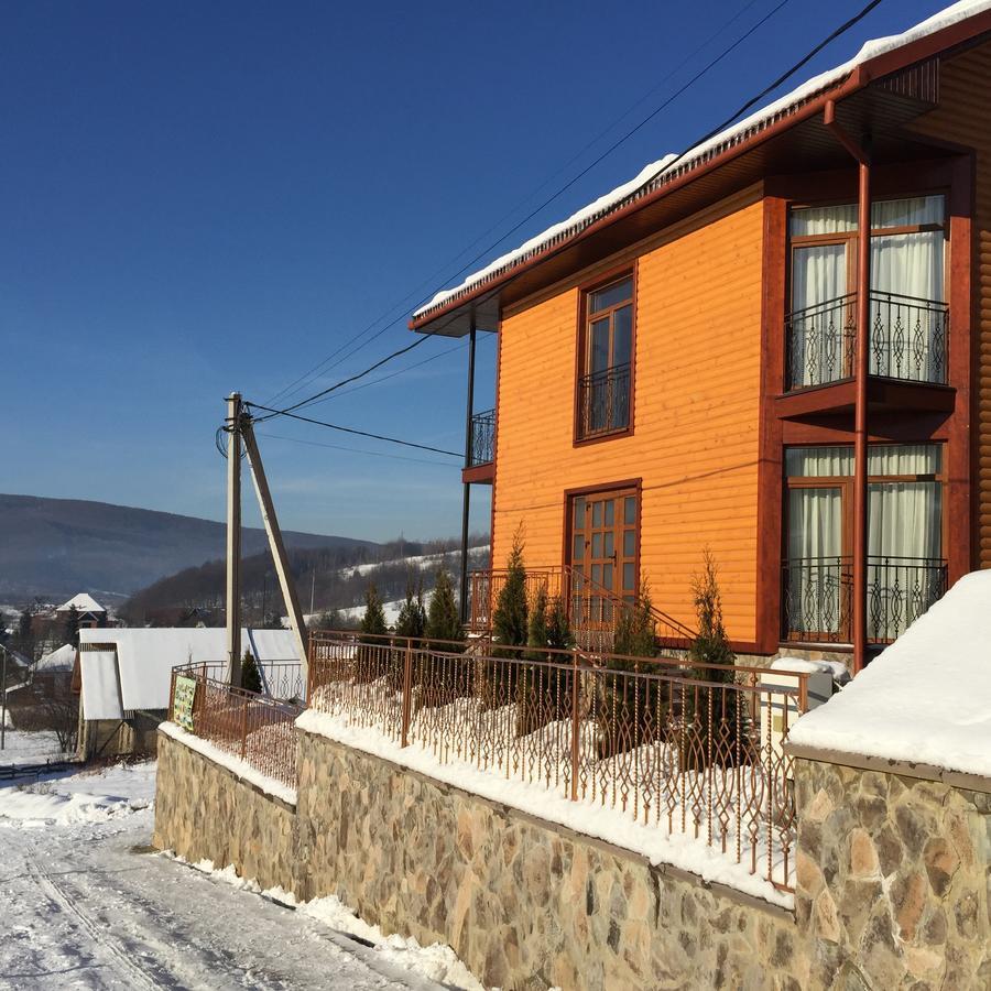 Mini Hotel Solnce Karpat Poljana Exterior foto
