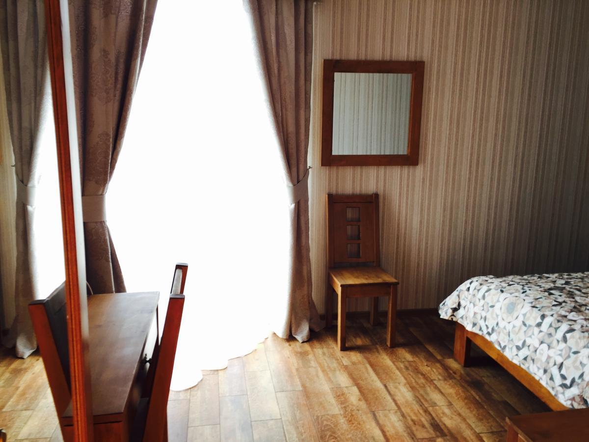 Mini Hotel Solnce Karpat Poljana Exterior foto