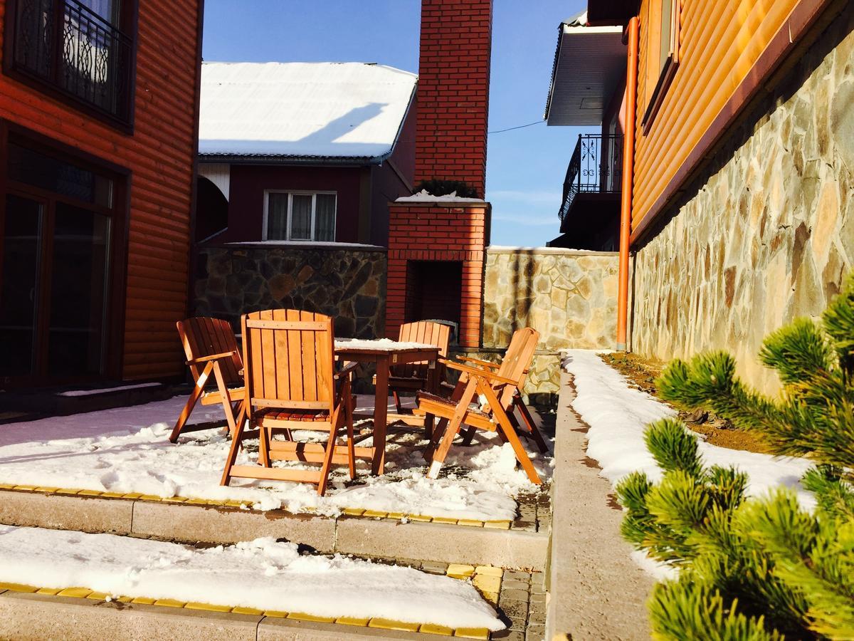 Mini Hotel Solnce Karpat Poljana Exterior foto